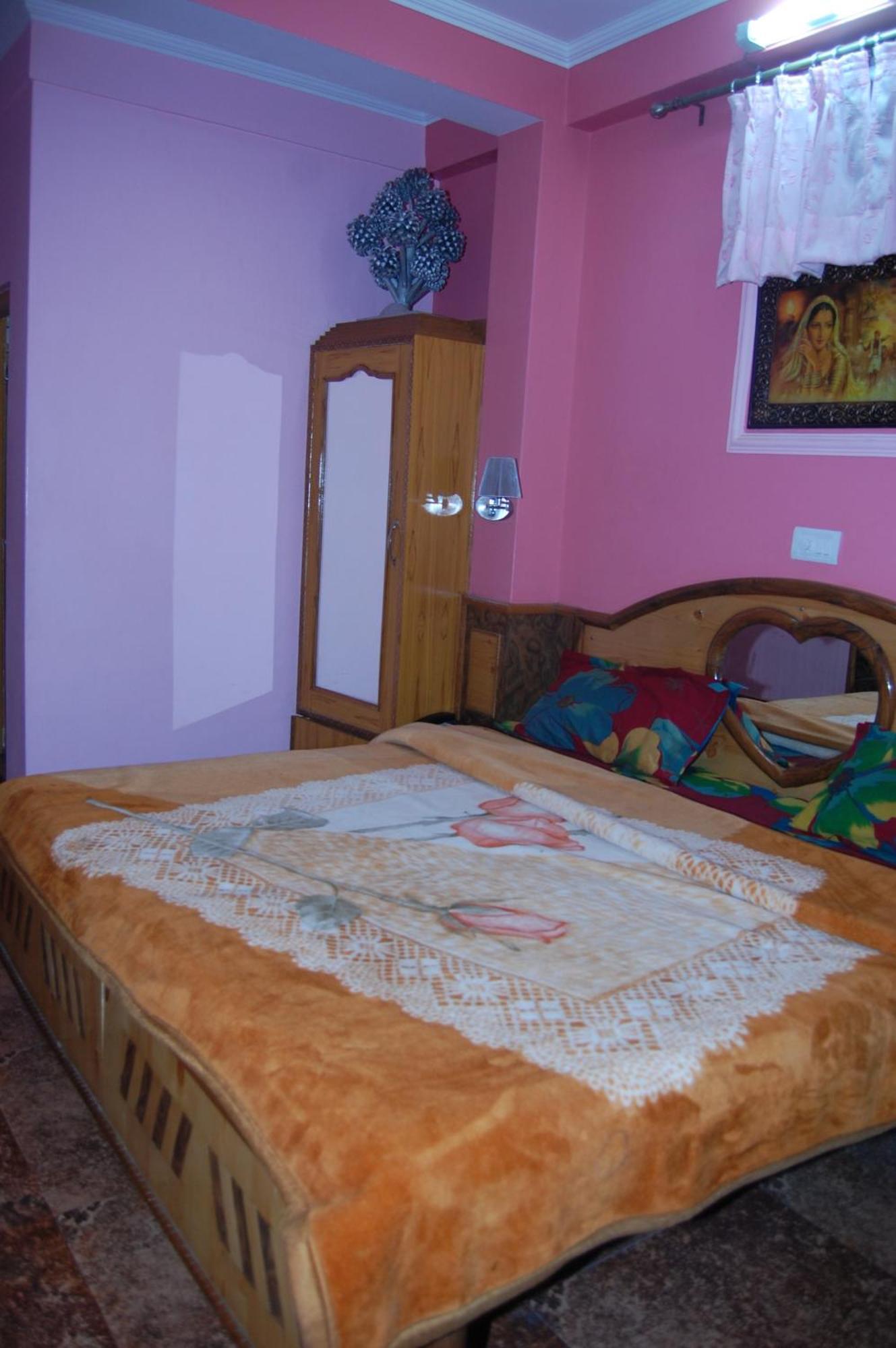 Hotel Ashish Inn Kandaghat Exterior foto
