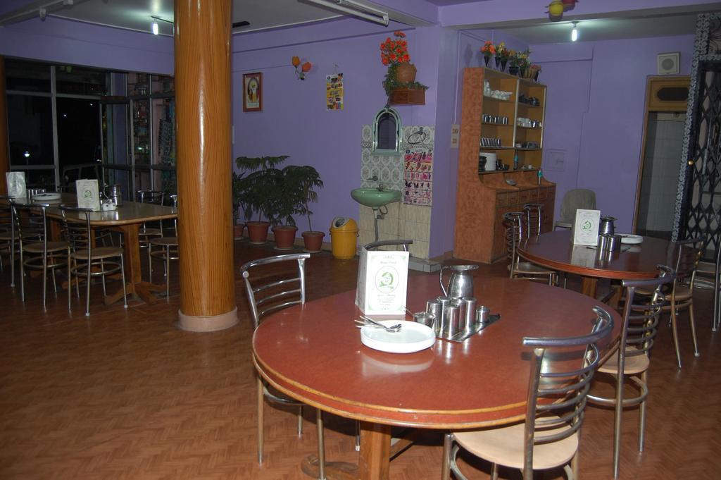 Hotel Ashish Inn Kandaghat Exterior foto